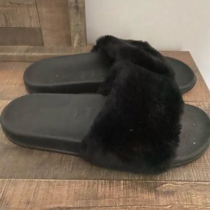 Black Fur Sandals